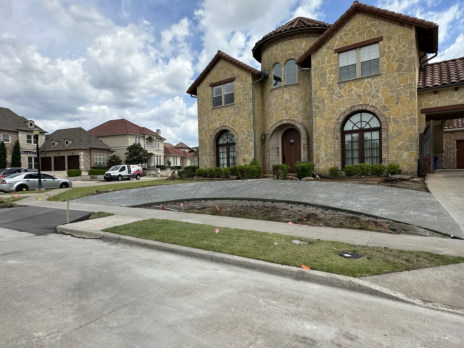 Featured Residential Driveway by Lucky’s Concrete in Lewisville
